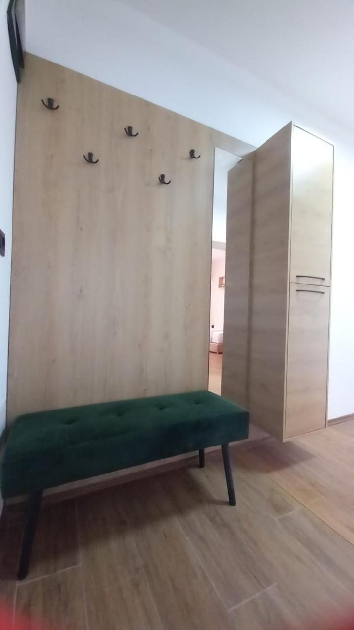 Kraja * Szkodra